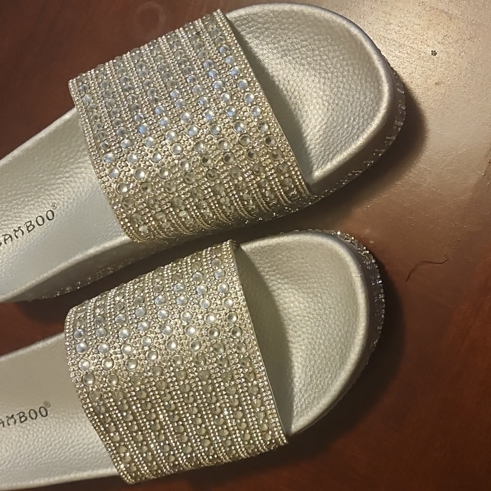 Womens Shoes